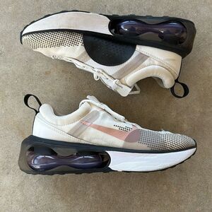 Nike Air Max 2021 Low White Metallic Red Bronze Size 5Y